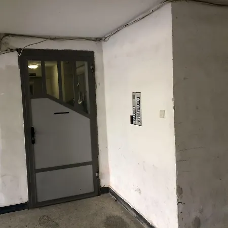 аria Bed & Breakfast *